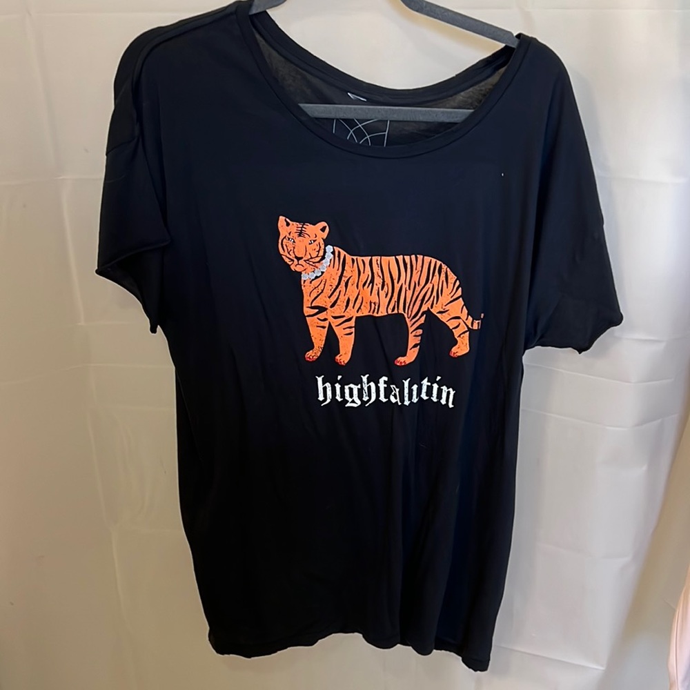 Graphic tee XL